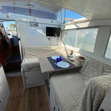 Bateau L'Etoile, Romantique, Apaisant, Ideal Pour Un Couple Ouistreham Exterior foto